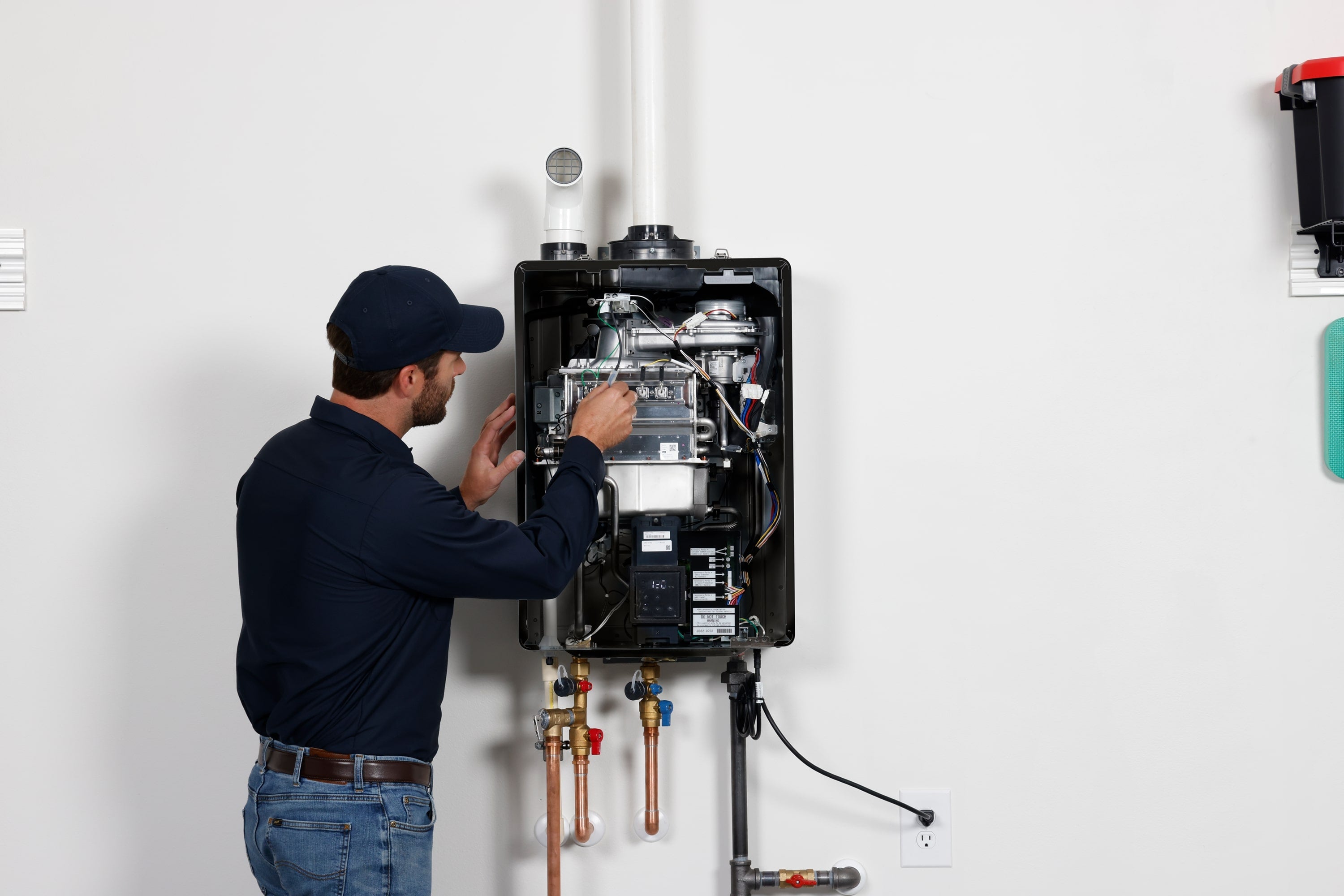 Rinnai CXP160IN Natural Gas Tankless Water Heater